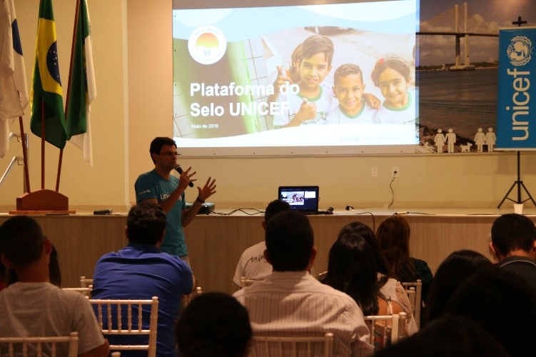 Apresentação da nova Plataforma Crescendo Juntos para monitoramento do Selo UNICEF.