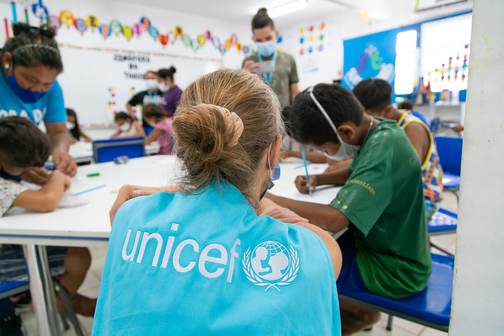 Selo UNICEF oferece cursos à rede de atendimento a crianças e adolescentes