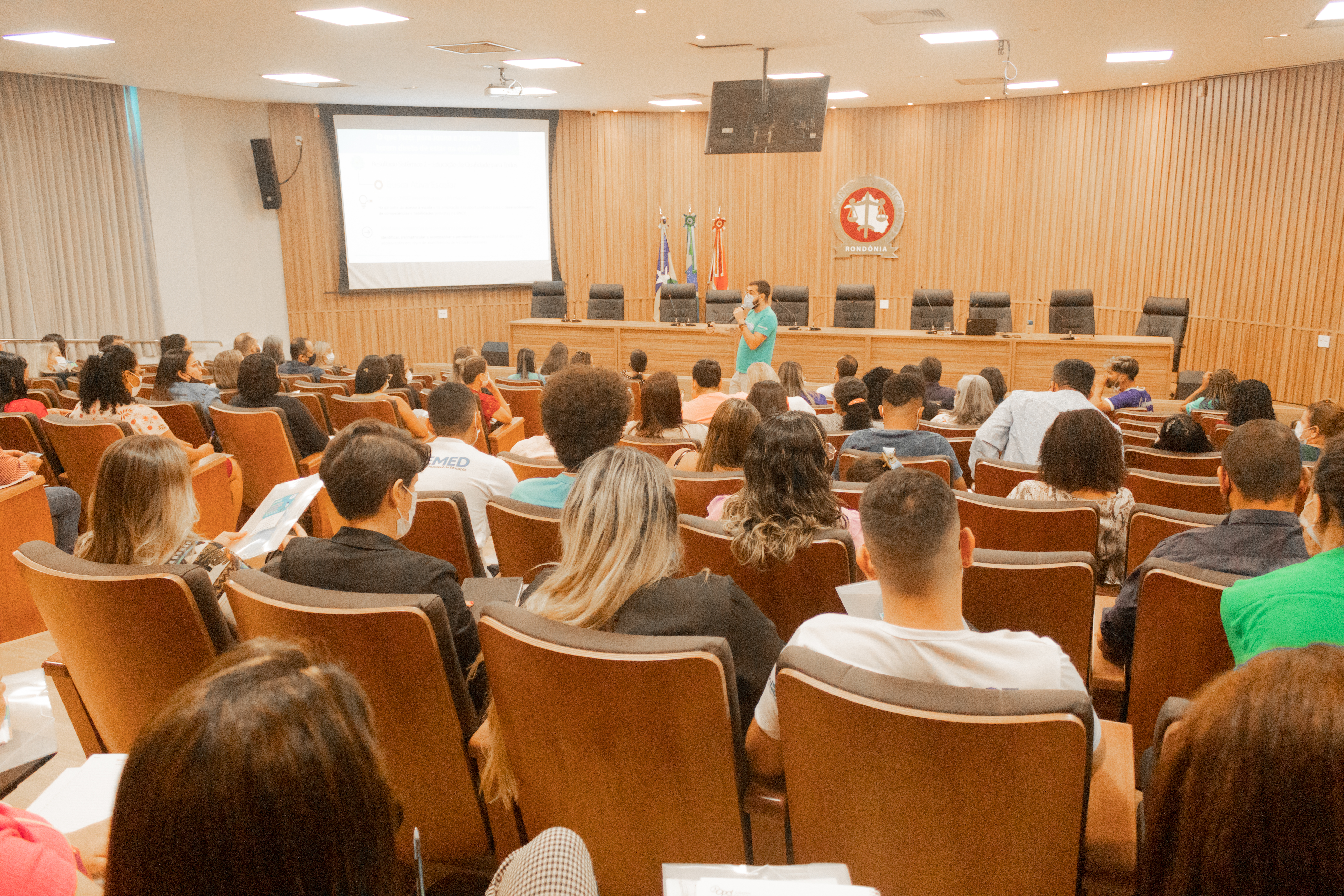 Desde 2021, equipes municipais participam de capacitações que apoiam os avanços de políticas públicas para crianças e adolescentes