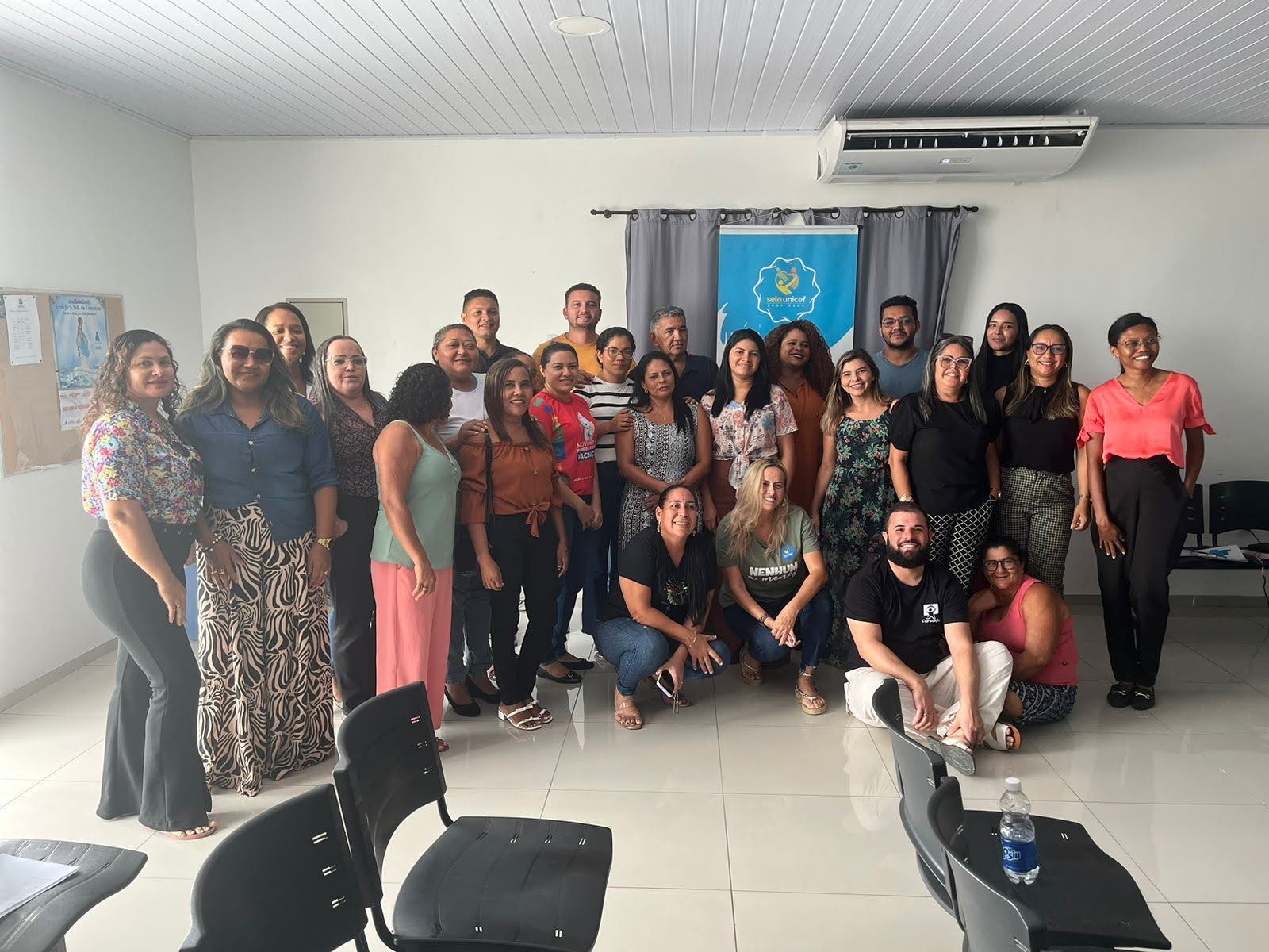 Cristiane Cabral e Ivan Campos (equipe Selo UNICEF Formação) durante a visita técnica realizada no município de Primeira Cruz (MA)