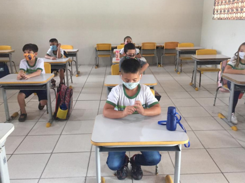 Localizada do interior do Ceará, o município de Cruz, com aproximadamente 25 mil habitantes, foi o primeiro da região a garantir a volta presencial dos estudantes da rede básica de ensino