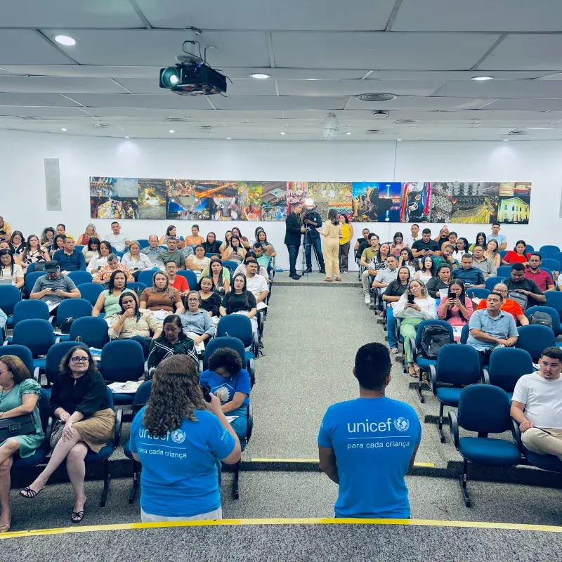 Todos os 224 municípios aptos a participarem aderiram à iniciativa que fortalece políticas públicas para crianças e adolescentes. Resultado é fruto de articulação interinstitucional e compromisso com a garantia de direitos.